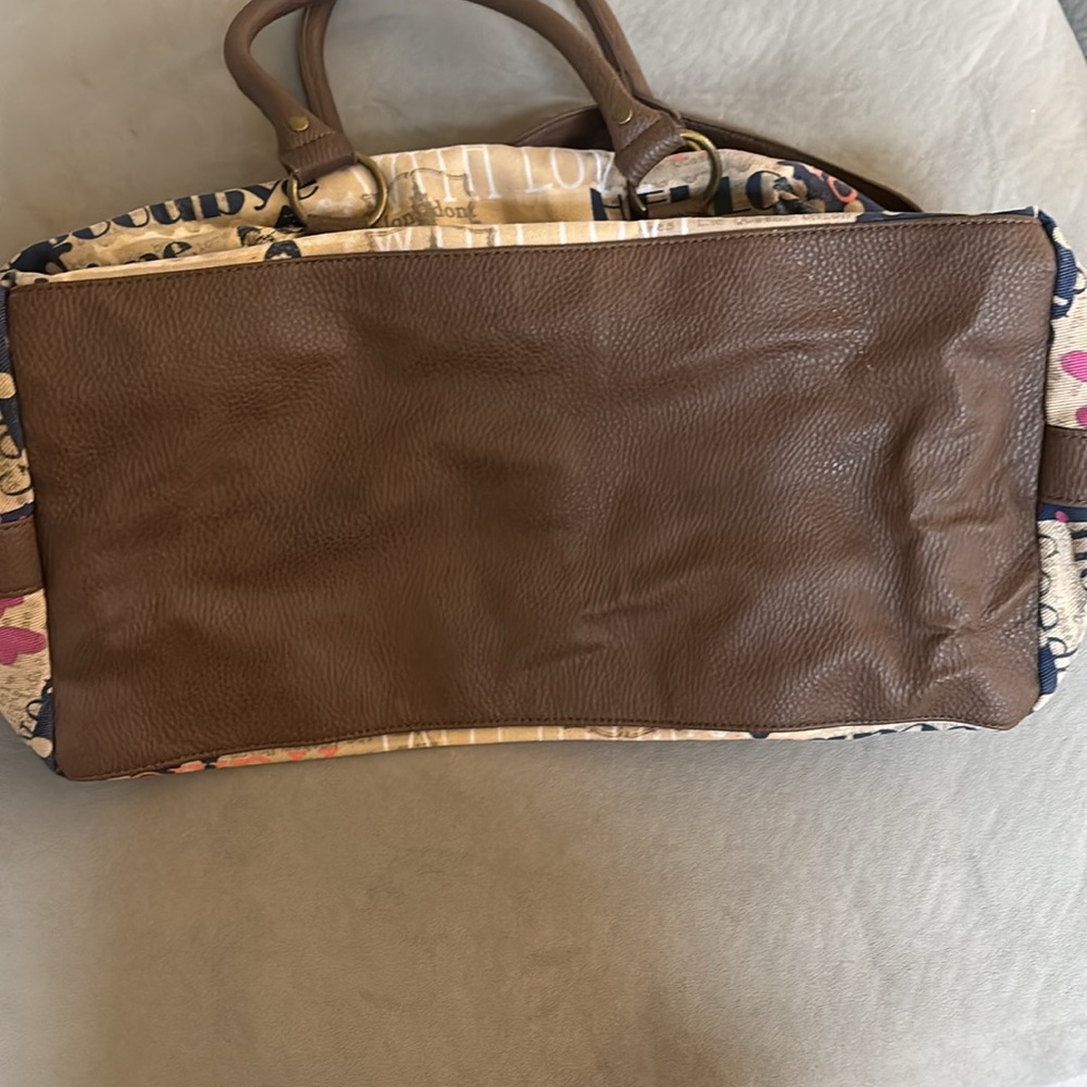 Weekender Travel Bag - Picture 3 of 13